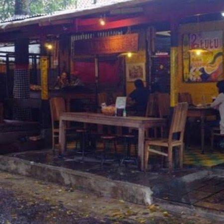 Warung Aji Anom